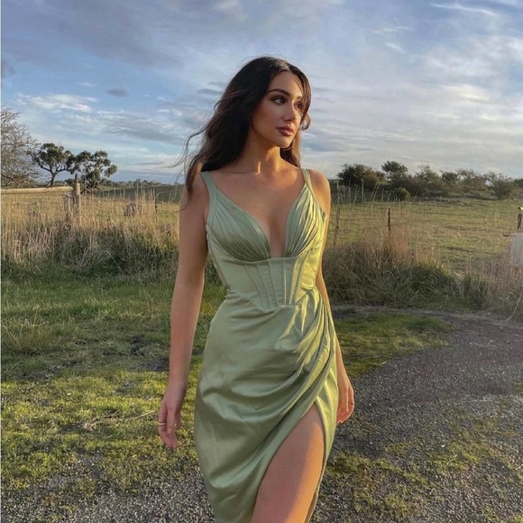 halter chiffon dress WEDTREND Women Halter Terracotta Gala Dress Terracotta Sleeveless Chiffon  Ruffled Sheath Military Ball Dress